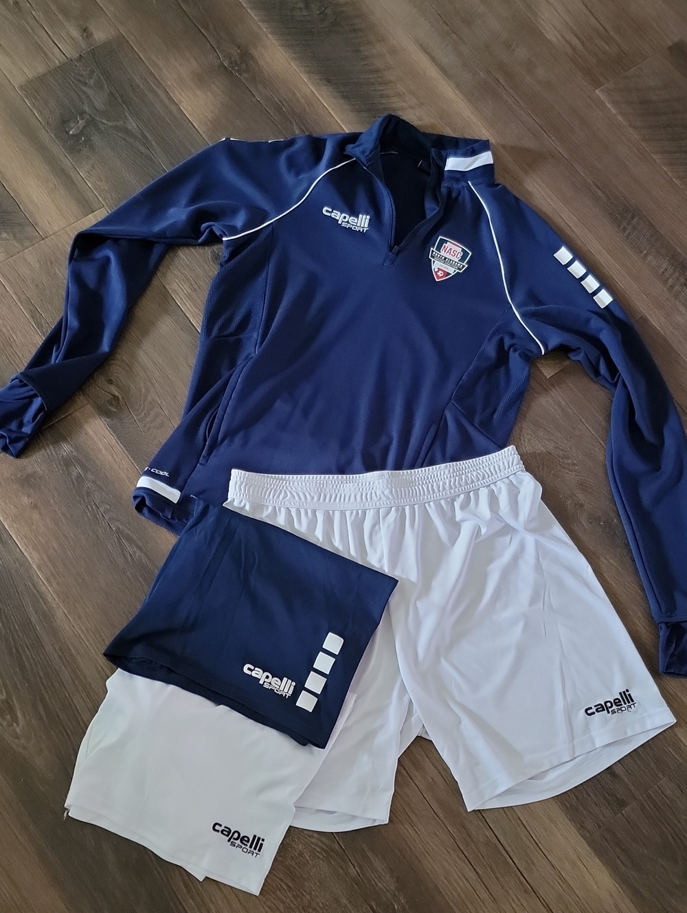Men's XL Capelli Sport Navy Long Sleeve Soccer Top W/Pockets & 3 Short Bundle